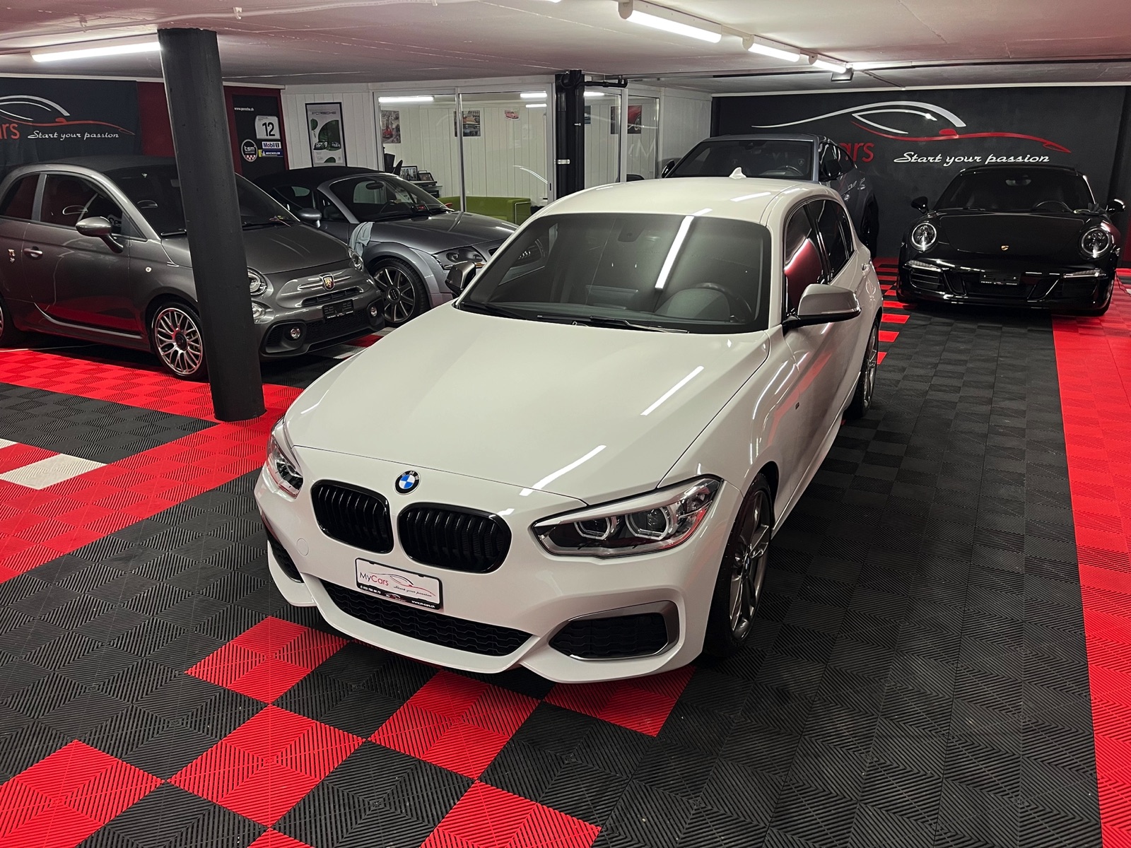 BMW M140i xDrive Steptronic