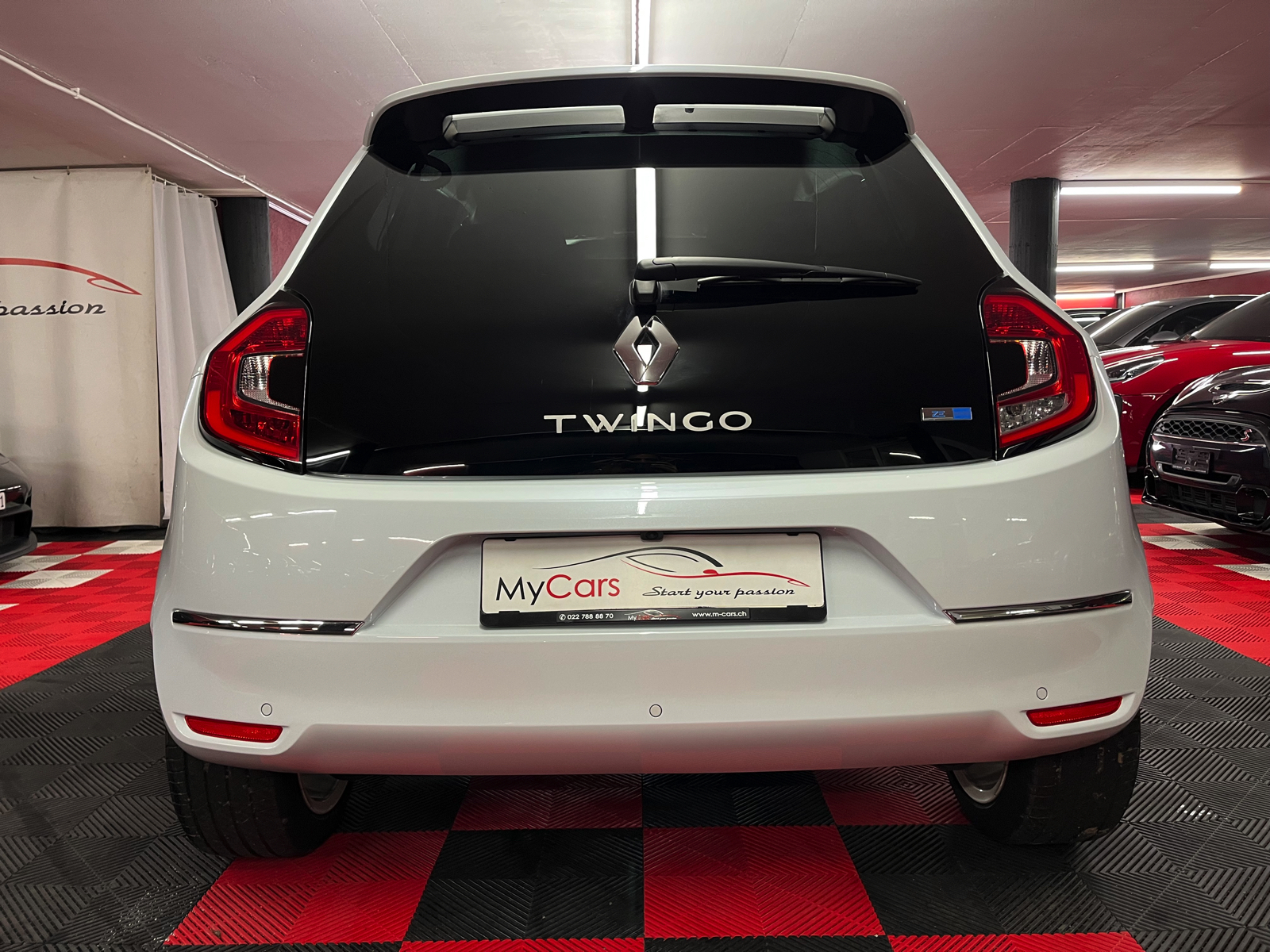 
								RENAULT Twingo Electric Vibes en plein écran									