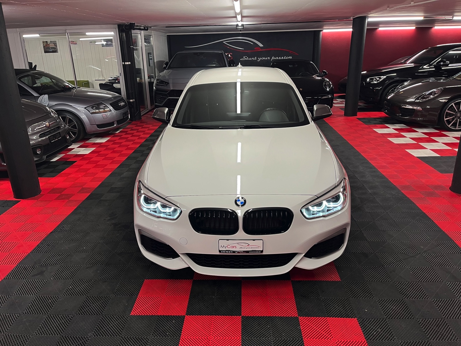 BMW M140i xDrive Steptronic