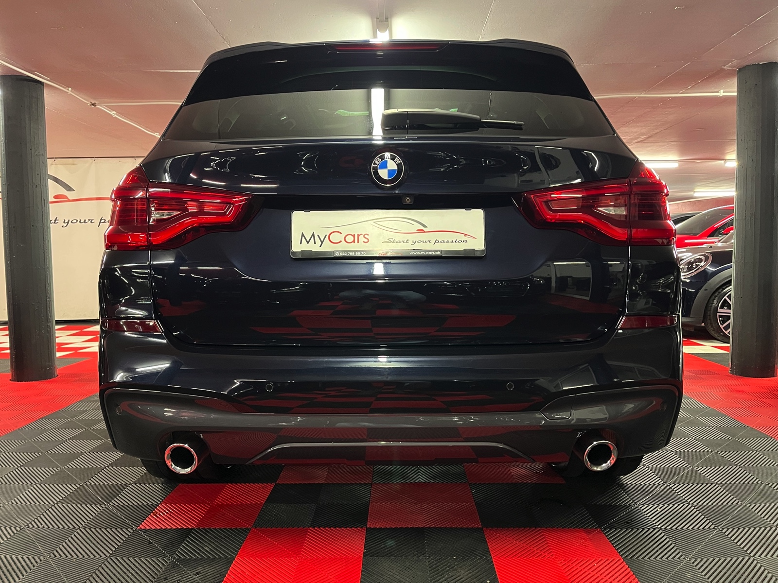 
								BMW X3 xDrive 30d M Sport Steptronic en plein écran									