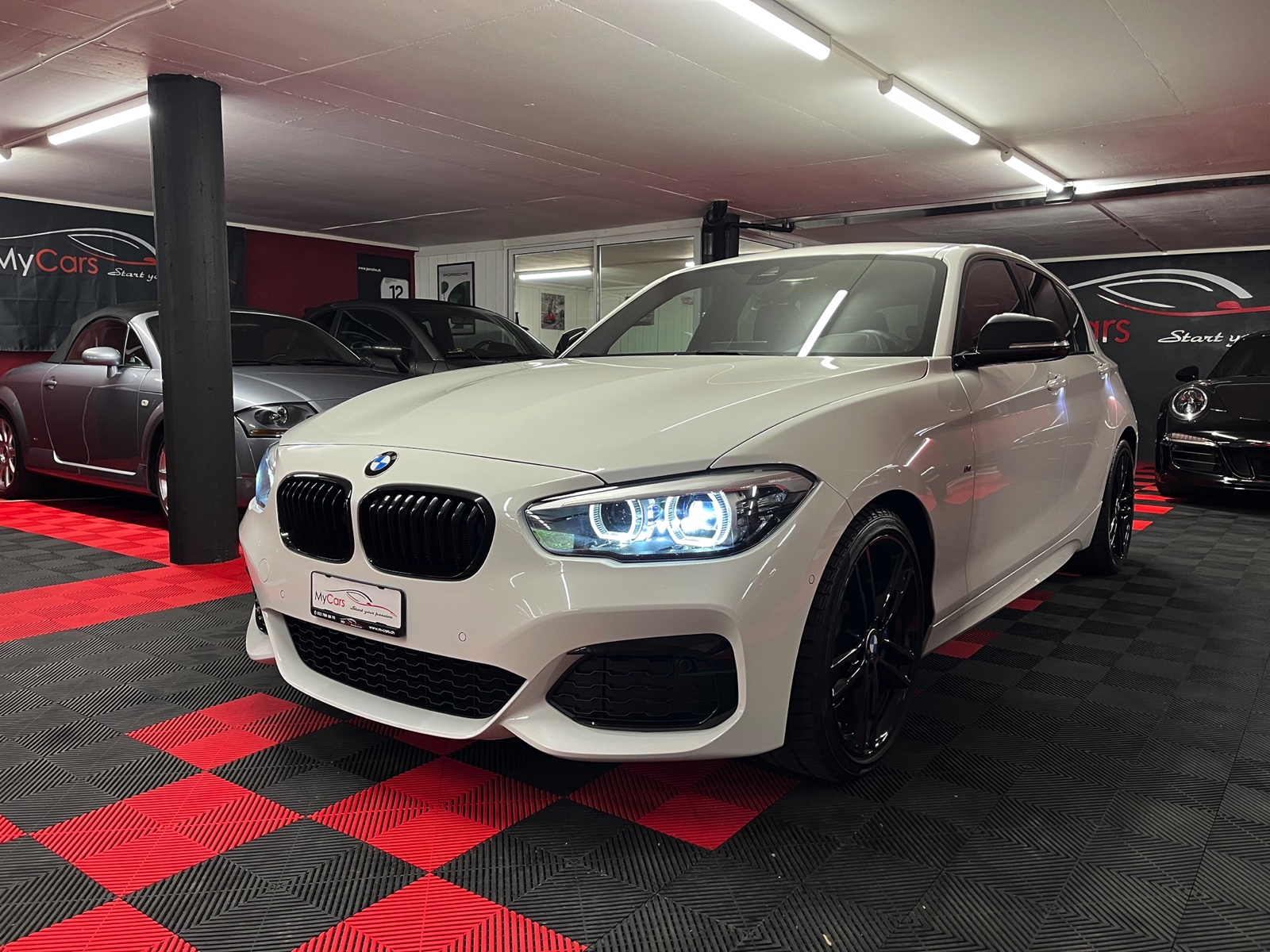 BMW M140i xDrive Steptronic