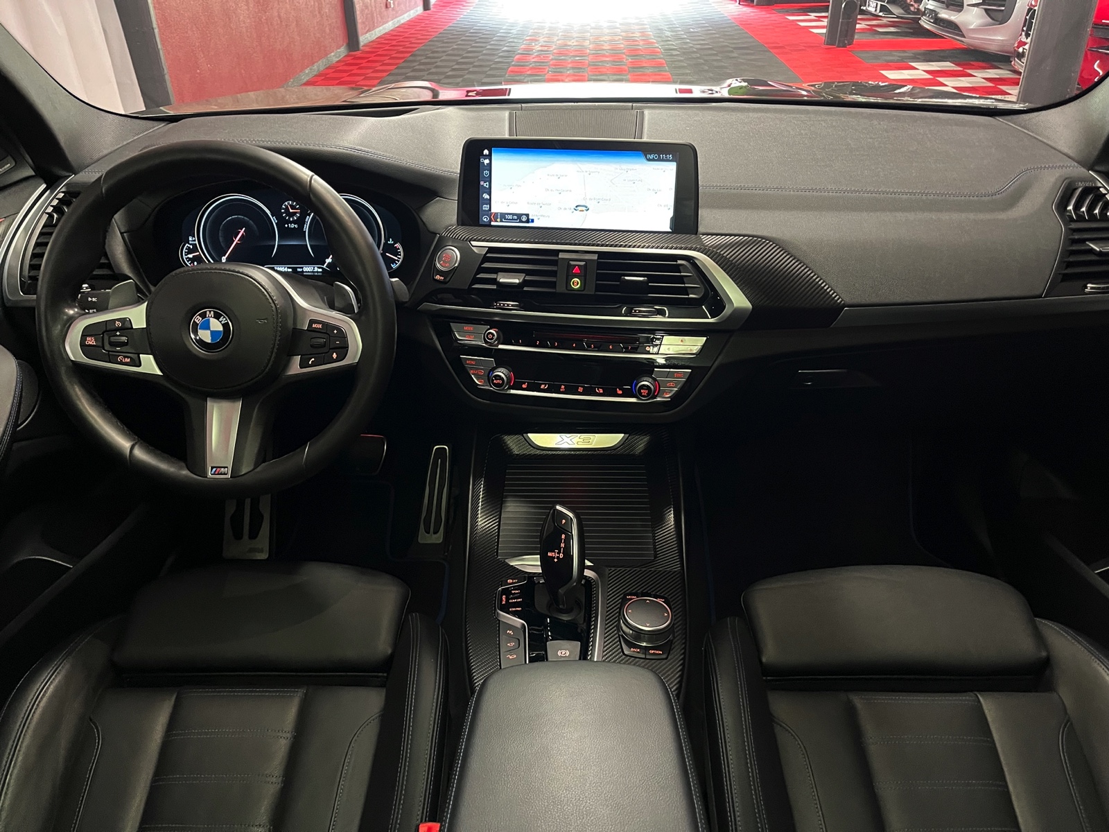 
								BMW X3 xDrive 30d M Sport Steptronic en plein écran									