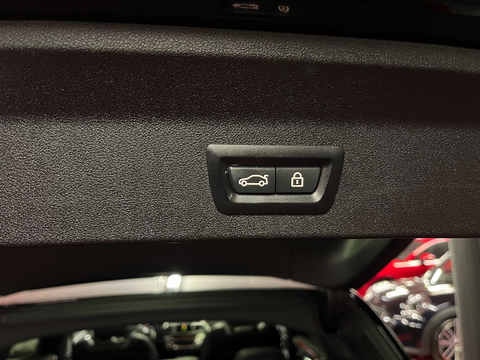 
								BMW X3 xDrive 30d M Sport Steptronic en plein écran									