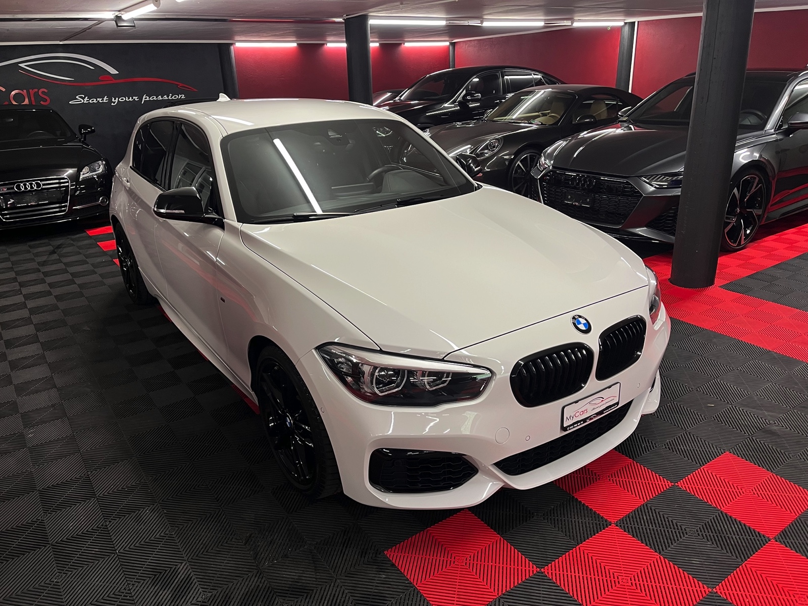 BMW M140i xDrive Steptronic