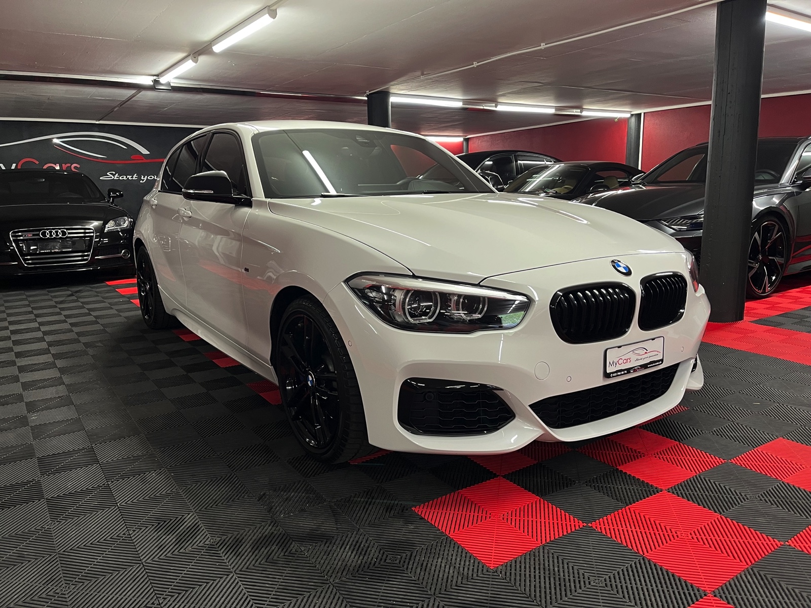 BMW M140i xDrive Steptronic