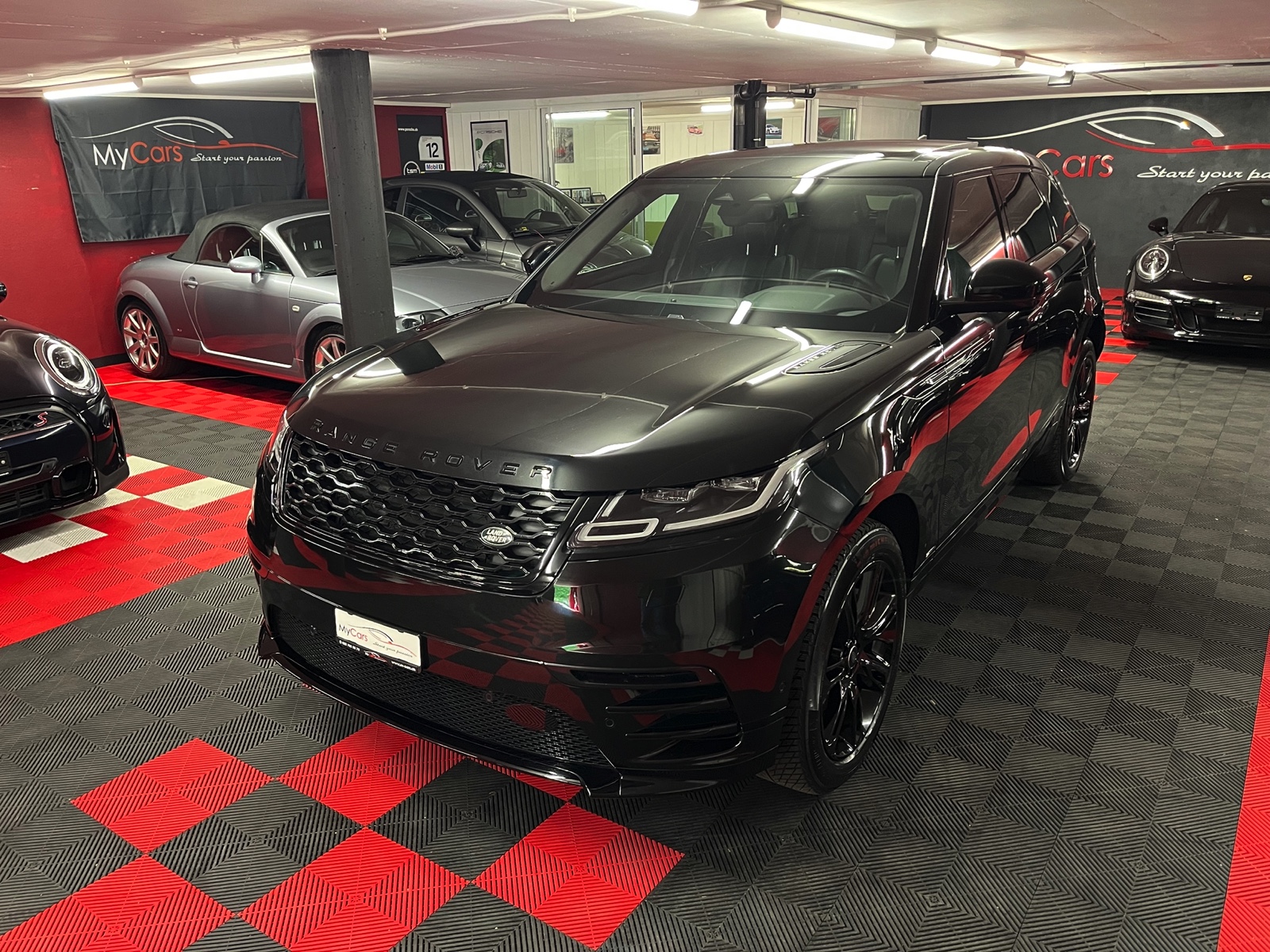 LAND ROVER Range Rover Velar R-Dynamic P 250 SE Automatic