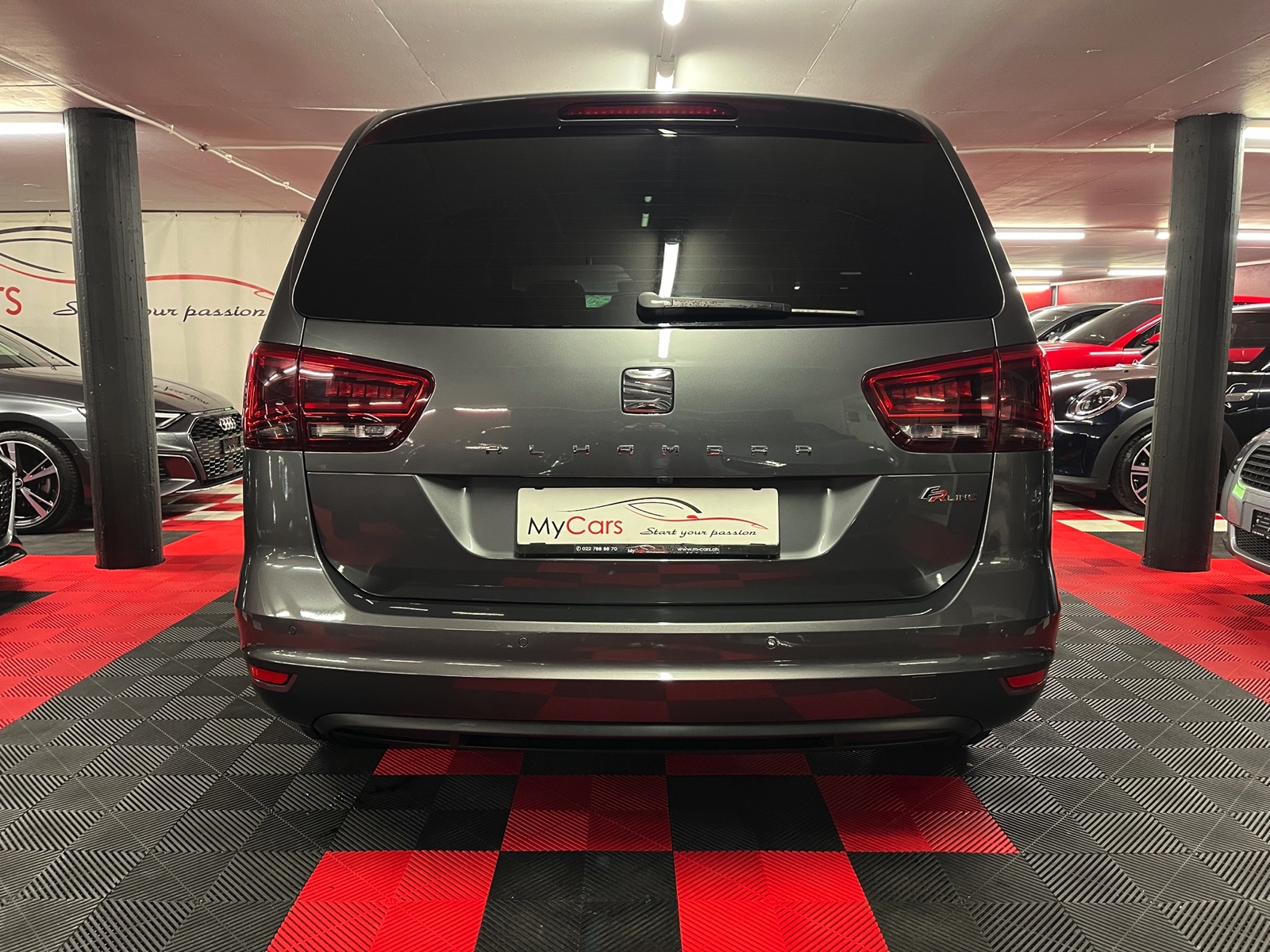 
								SEAT Alhambra 1.4 TSI FR Line DSG en plein écran									