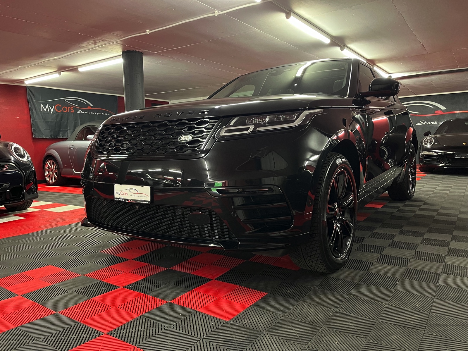 LAND ROVER Range Rover Velar R-Dynamic P 250 SE Automatic