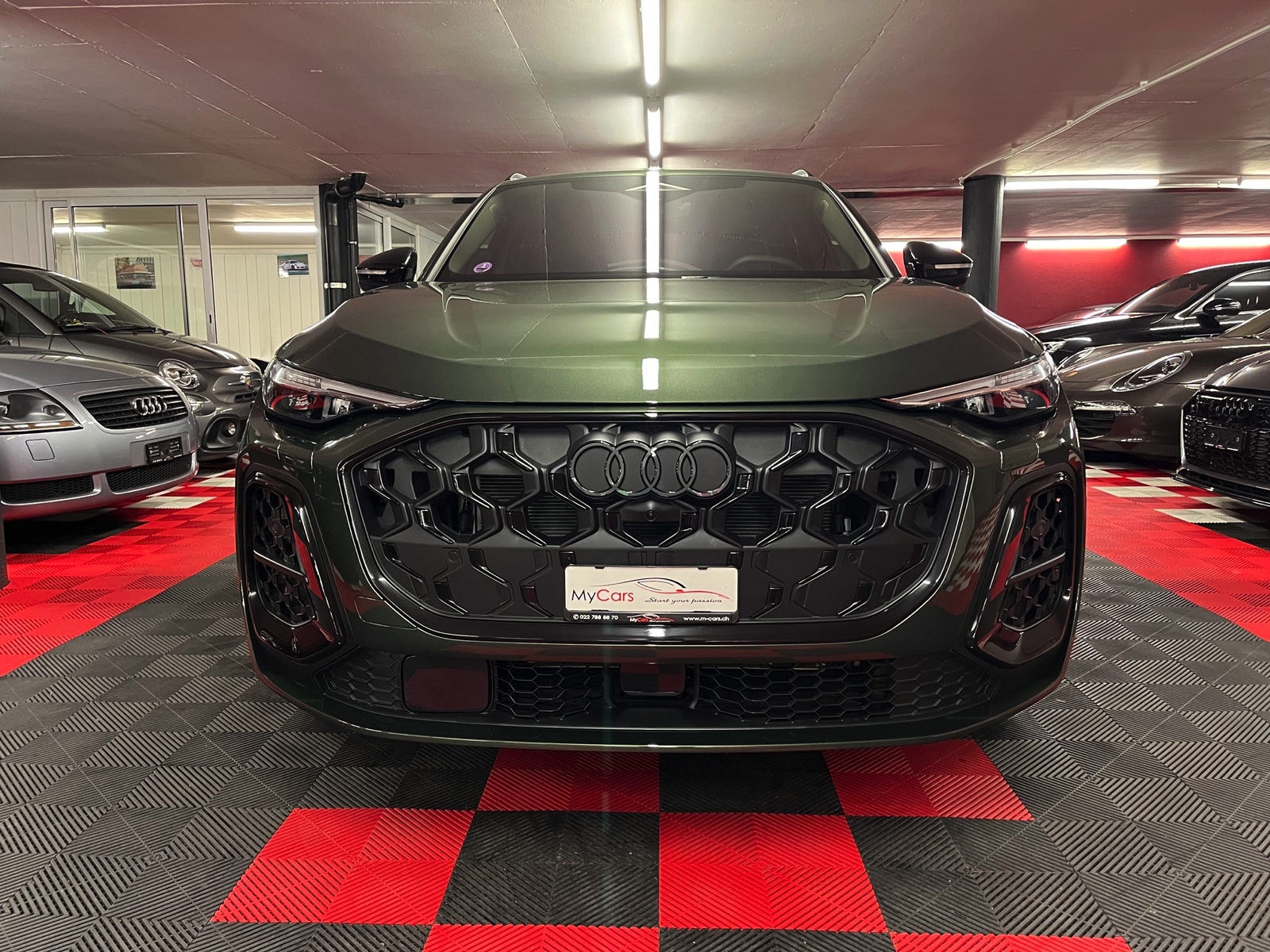 AUDI SQ5 TFSI quattro S-tronic