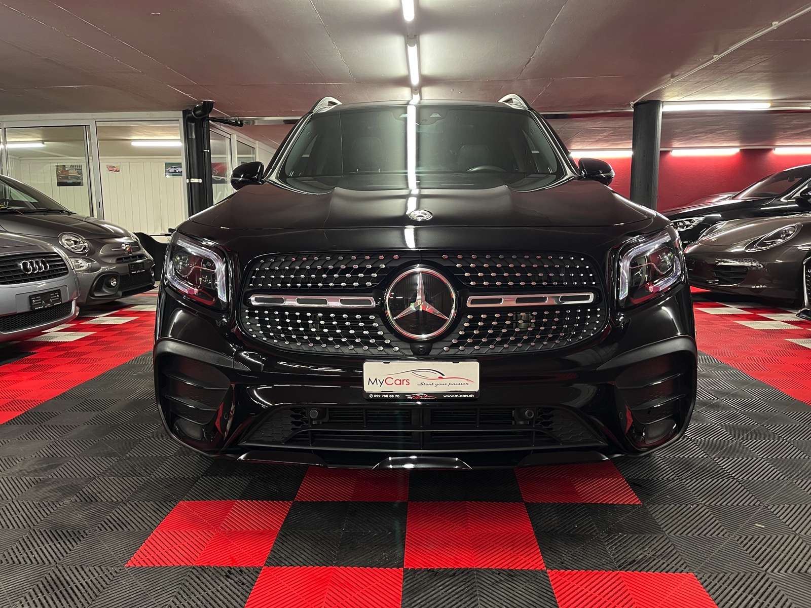 MERCEDES-BENZ GLB 250 4Matic AMG Line 8G-Tronic