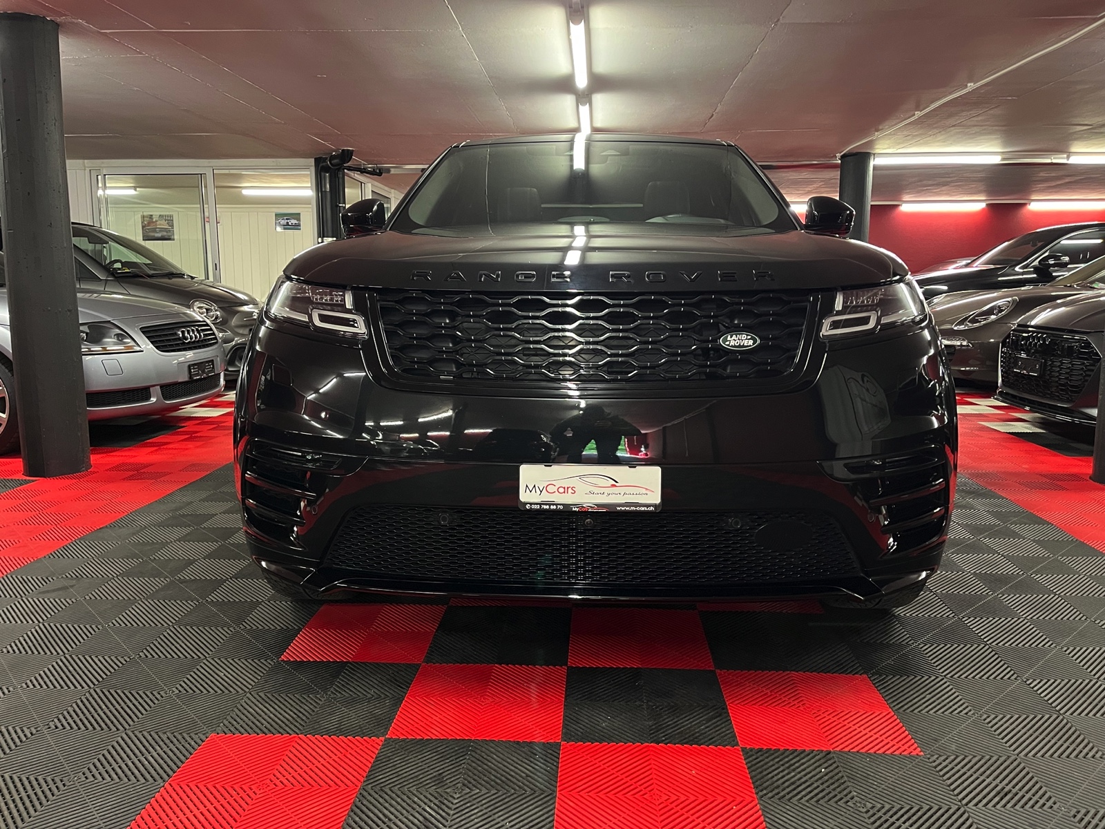LAND ROVER Range Rover Velar R-Dynamic P 250 SE Automatic