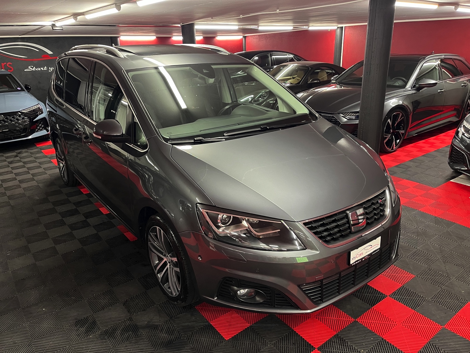 
								SEAT Alhambra 1.4 TSI FR Line DSG en plein écran									
