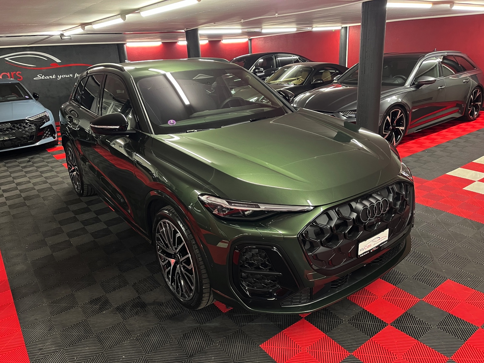 AUDI SQ5 TFSI quattro S-tronic