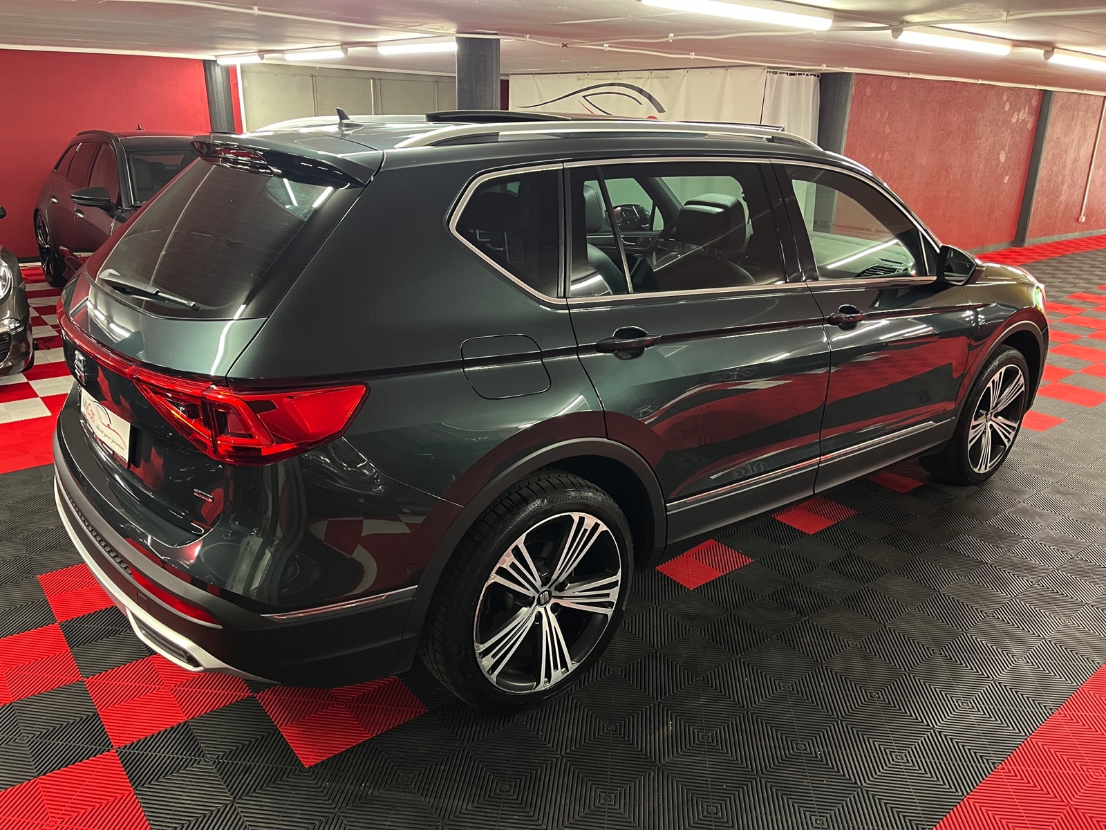 
								SEAT Tarraco 2.0 TDI CR Xcellence 4Drive DSG en plein écran									