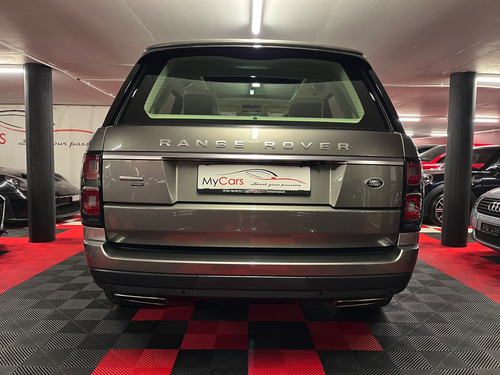 
								LAND ROVER Range Rover 2.0 Si4 P400e PHEV Autobiography Automatic en plein écran									