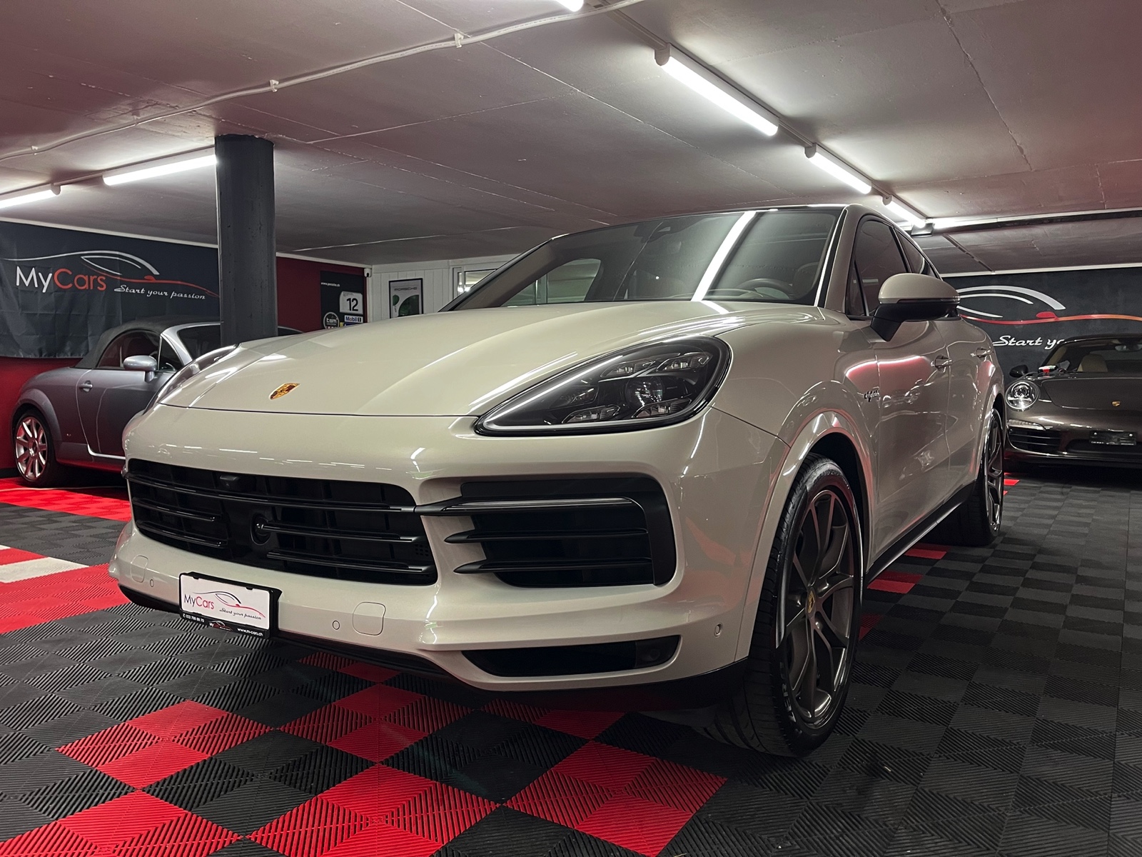 PORSCHE Cayenne Coupé E-Hybrid