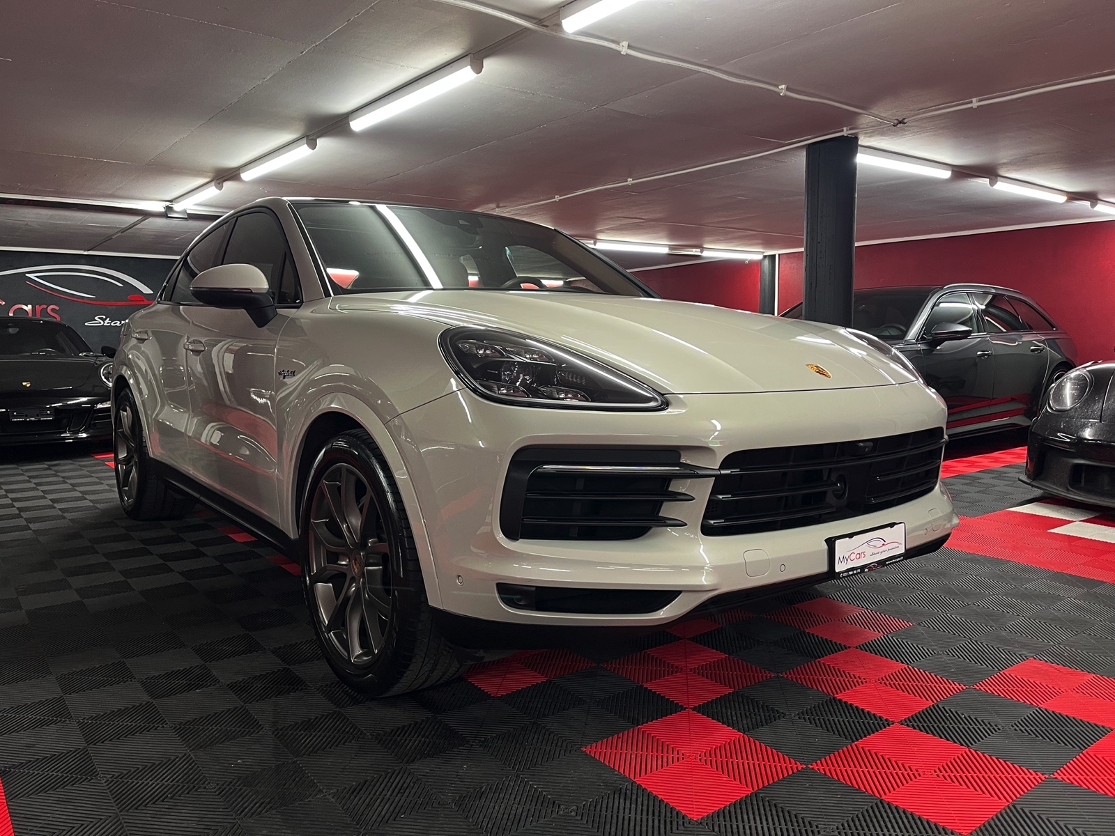 PORSCHE Cayenne Coupé E-Hybrid