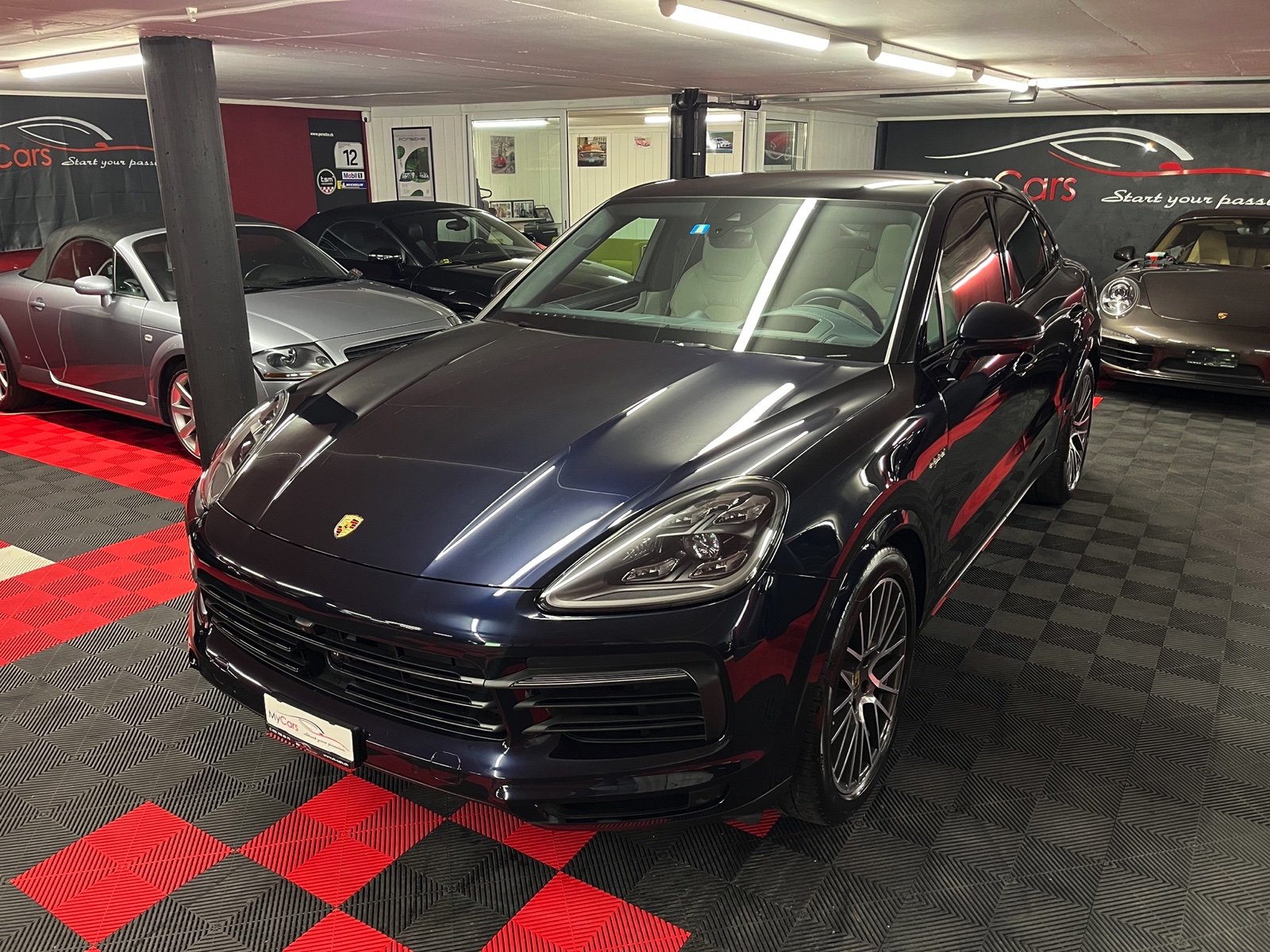 PORSCHE Cayenne Coupé E-Hybrid