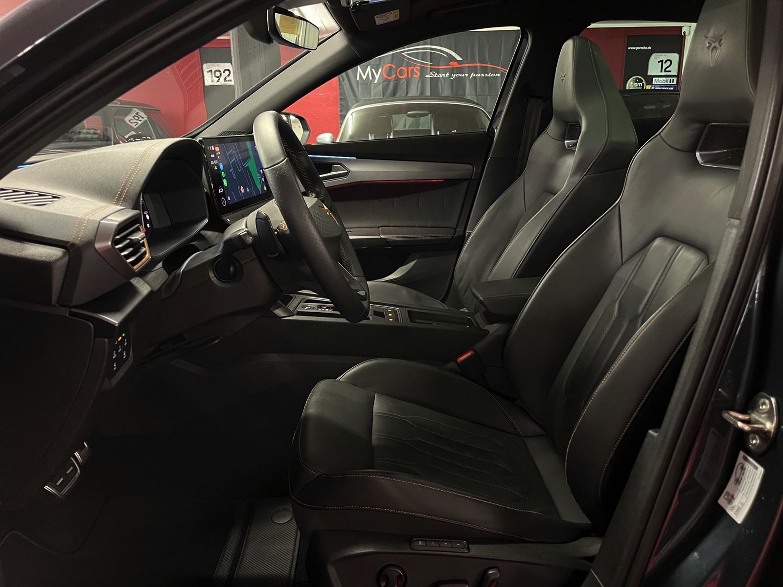 
								CUPRA Formentor 1.4 e-HYBRID pHEV VZ DSG en plein écran									