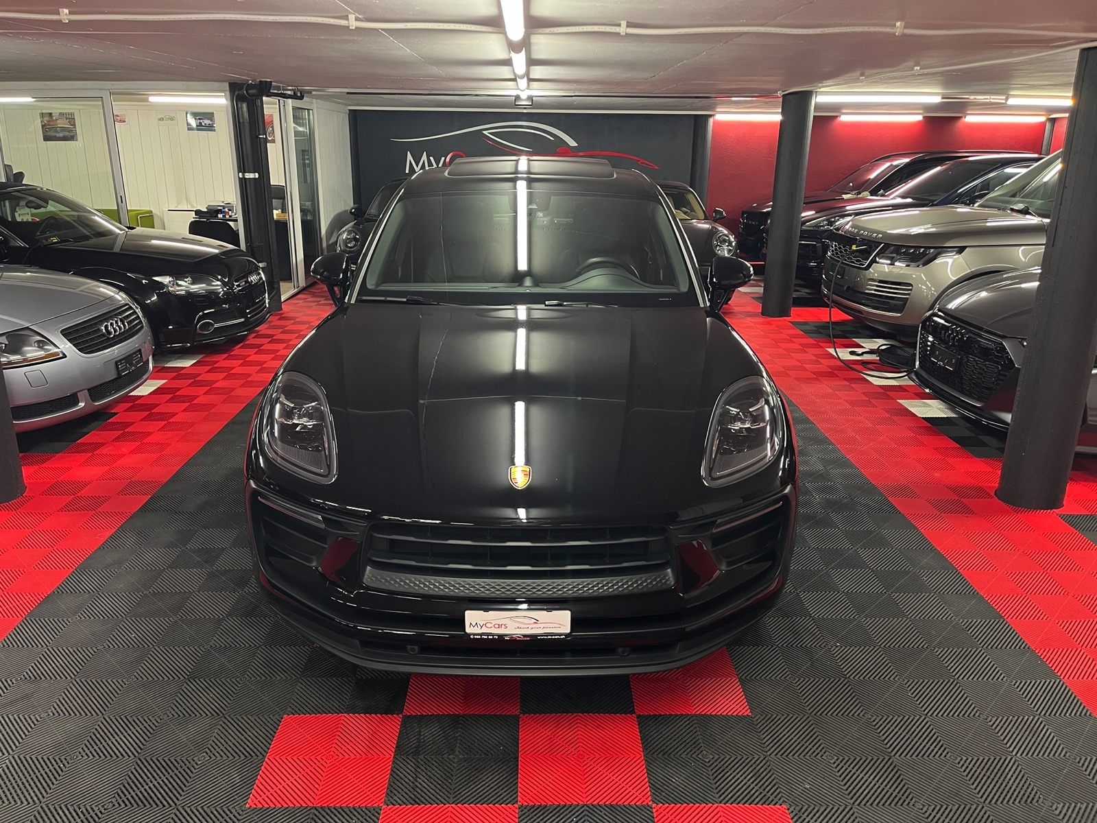 PORSCHE Macan PDK
