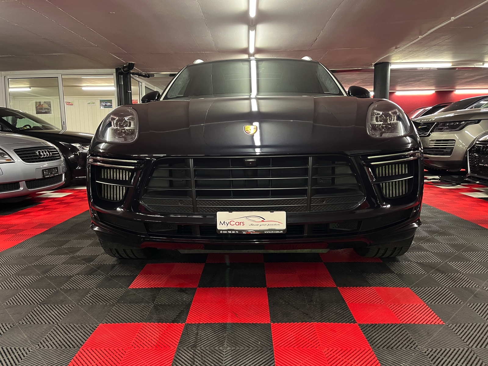 PORSCHE Macan Turbo PDK