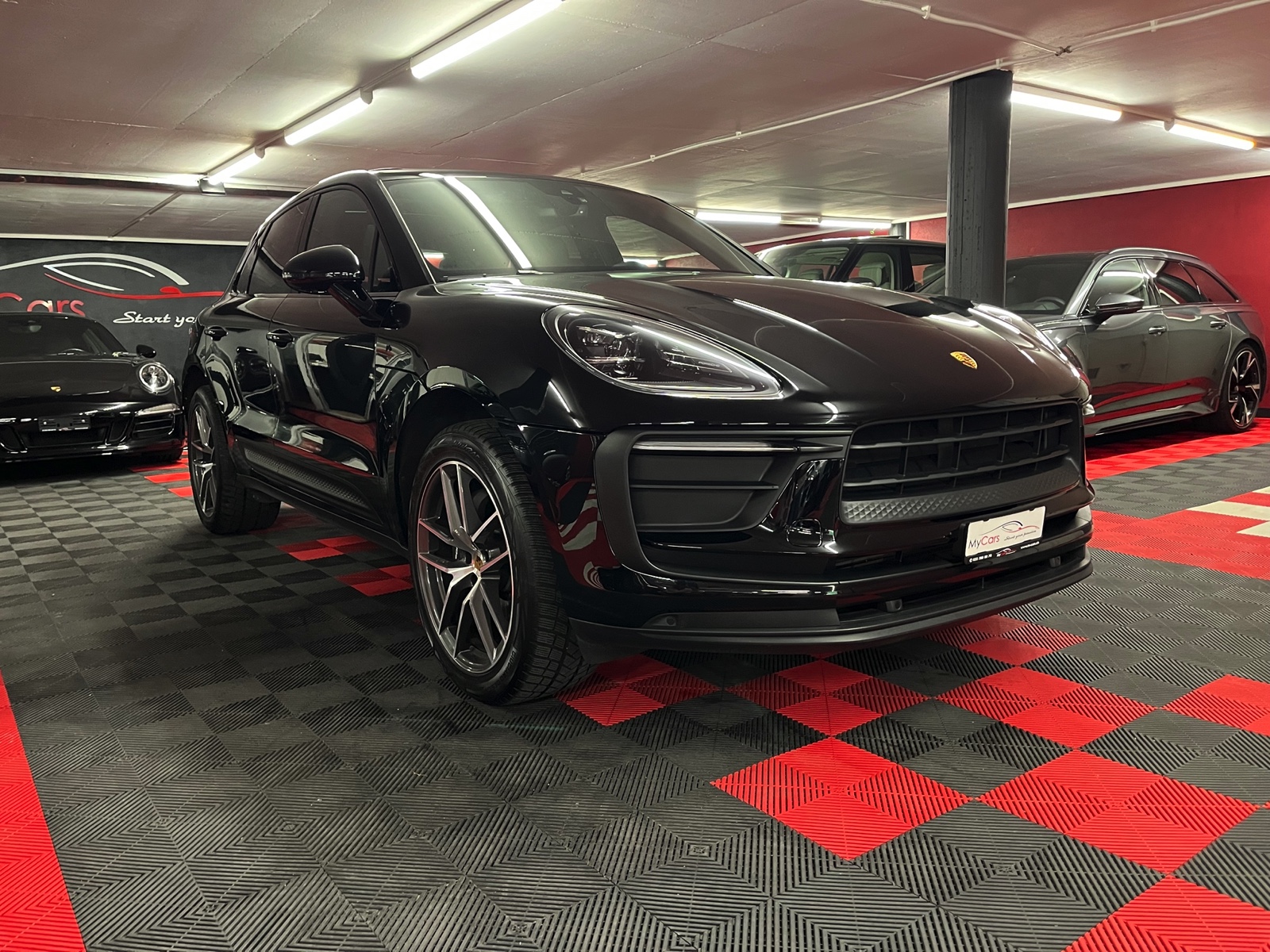 PORSCHE Macan PDK