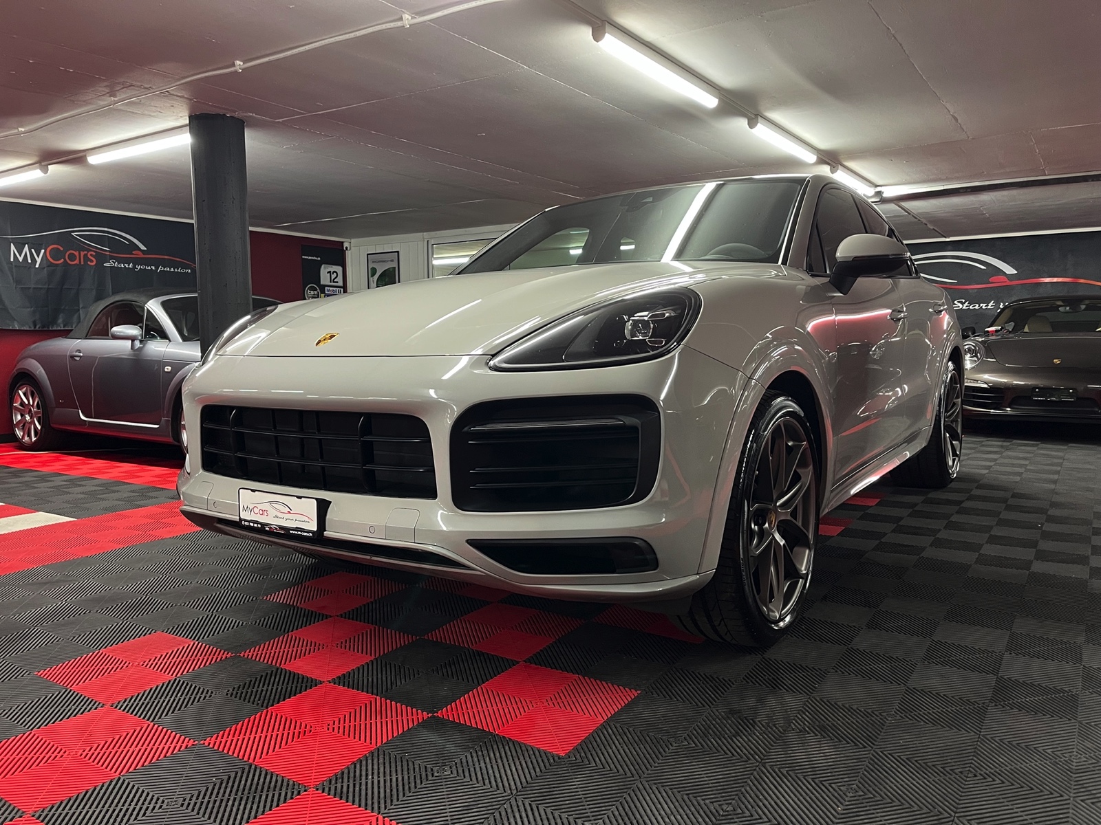 PORSCHE Cayenne S Coupé