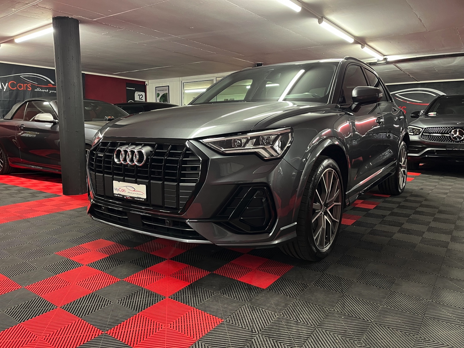 AUDI Q3 45 TFSI S line quattro S-tronic