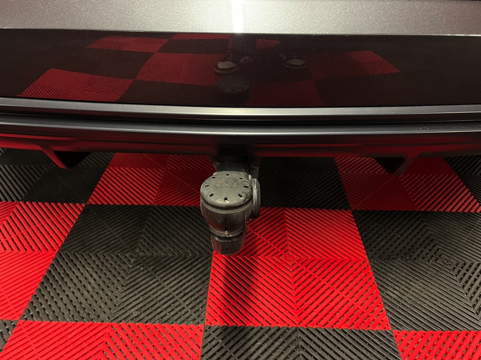 
								AUDI Q3 45 TFSI S line quattro S-tronic en plein écran									